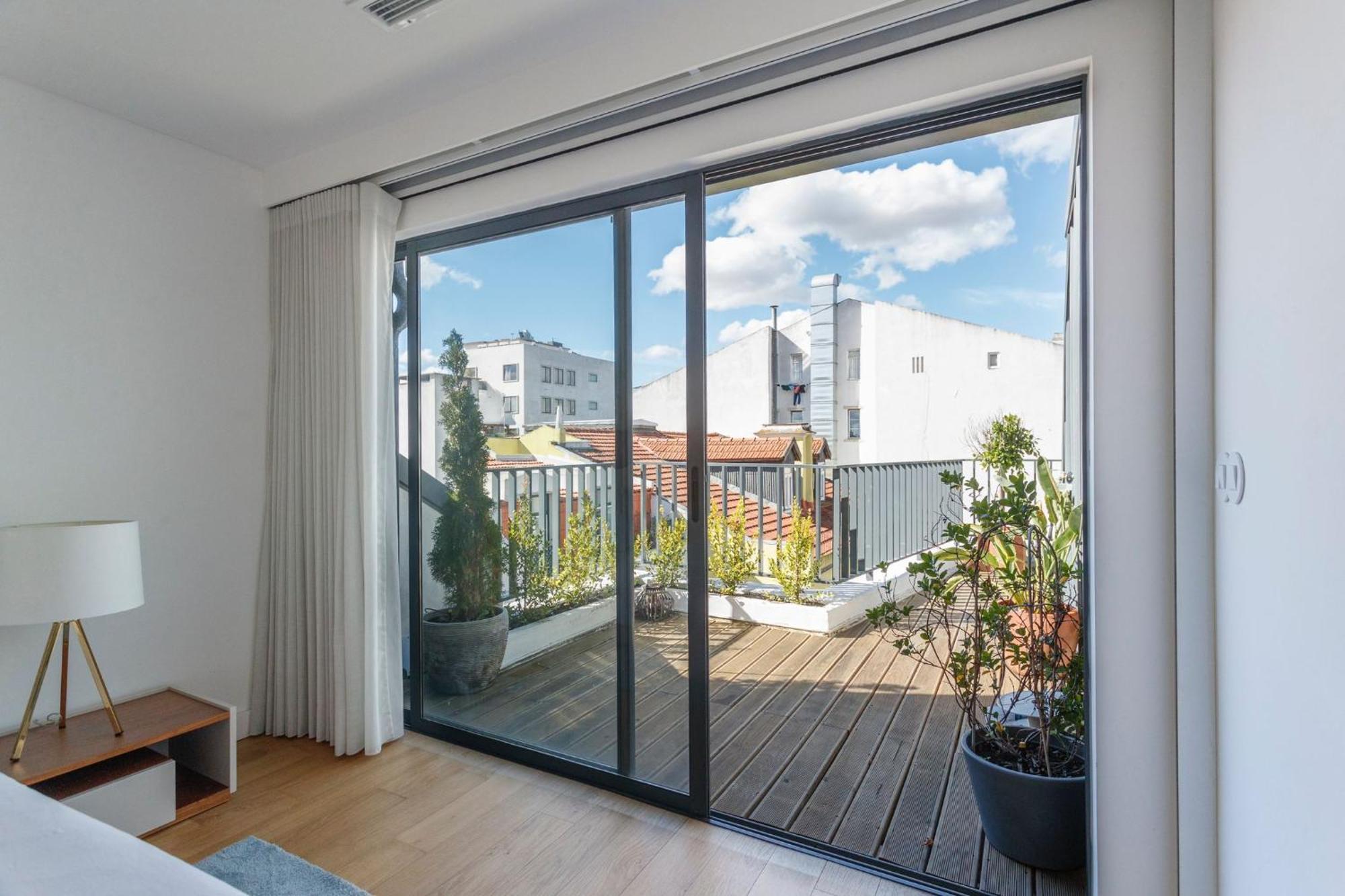 Luxury Suite With Balcony And Shared Accommodation In The Parque Eduardo VII Area 리스본 외부 사진