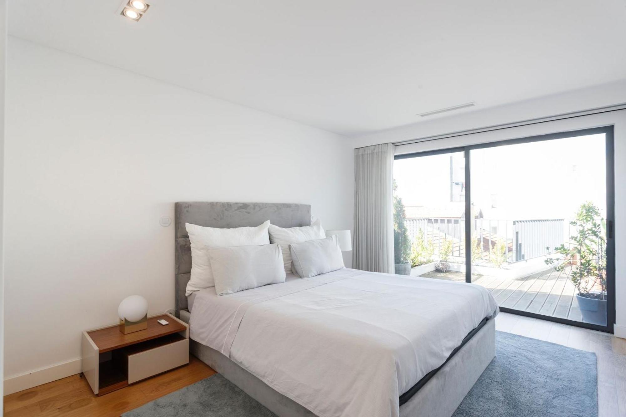Luxury Suite With Balcony And Shared Accommodation In The Parque Eduardo VII Area 리스본 외부 사진